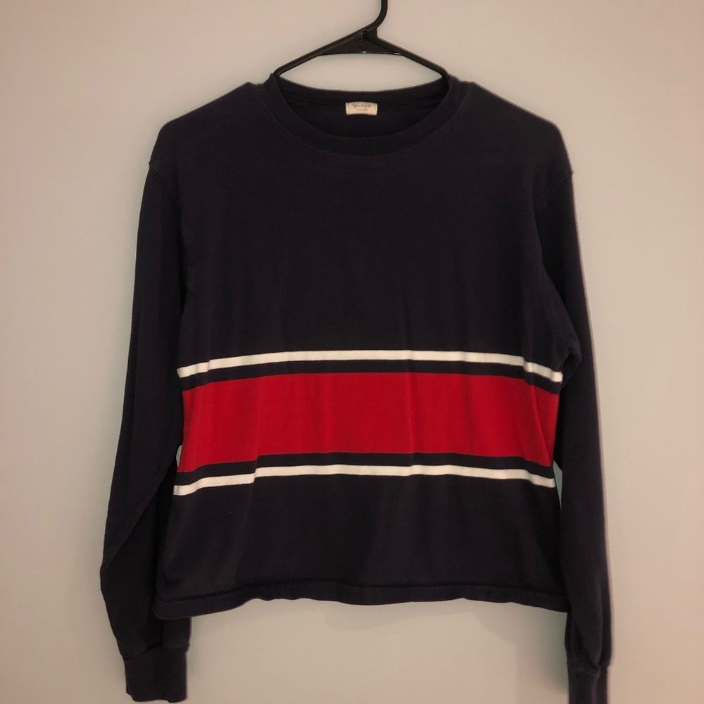 navy long sleeve brandy top with red & white lines